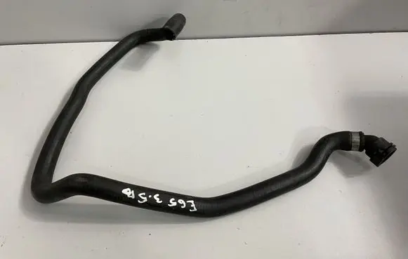 BMW 7 E65 E66 Engine coolant pipe/hose 8377700