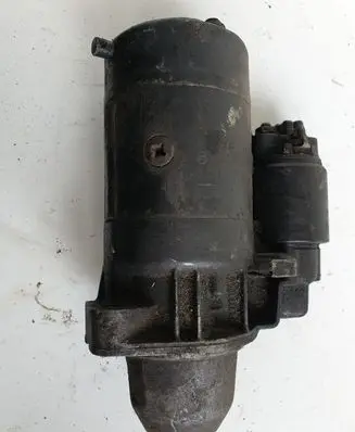 Mercedes-Benz E W210 Starter motor 0001218162