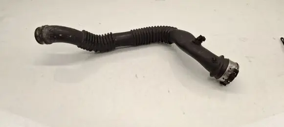BMW 1 E81 E87 Intercooler hose/pipe 7797481