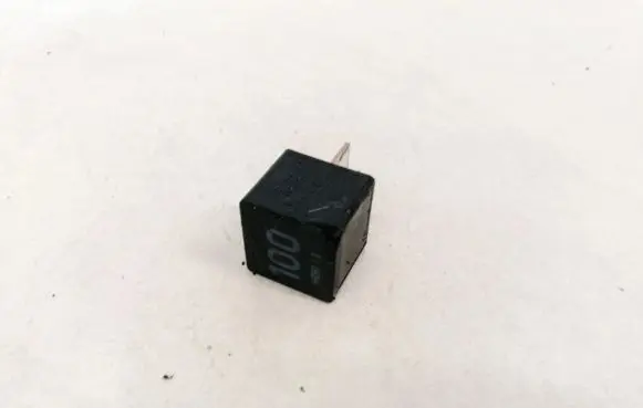 Volkswagen Phaeton Other relay 7M0951253A 95VW10K705CA