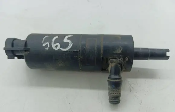 Chrysler Voyager Headlight washer spray nozzle