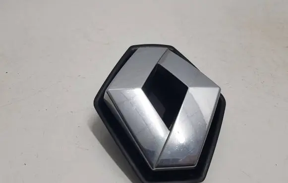 Renault Kangoo II Manufacturer badge logo/emblem 8200615113