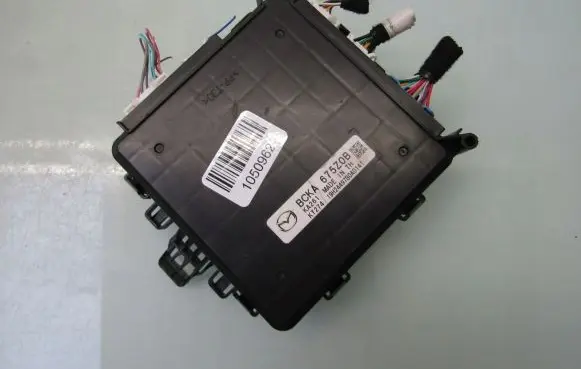 Mazda 3 Other control units/modules BCKA675Z0B