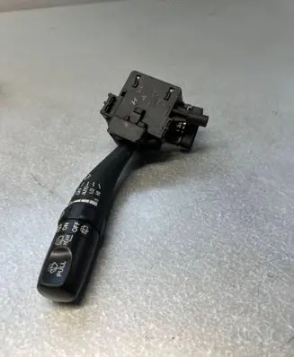 Hyundai Santa Fe Wiper control stalk 202005766