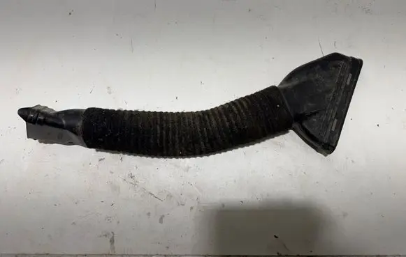 Mercedes-Benz GLE (W166 - C292) Oil fill pipe A6420946897