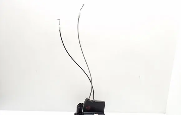 SsangYong Rodius Front door lock