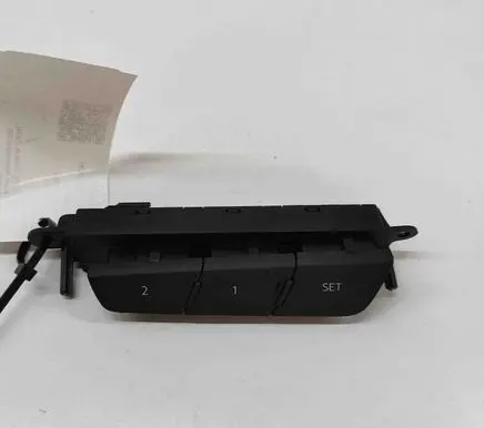Audi e-tron Seat control switch 4K0959769