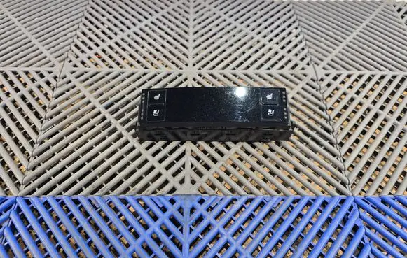 Lexus IS III XE30 Seat heating switch 8475253020