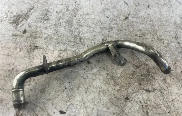 Mitsubishi Pajero Sport I Engine coolant pipe/hose