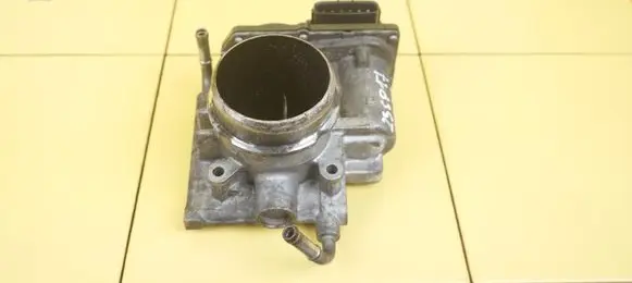 Mazda 6 Throttle body valve SH01136B0 SH01