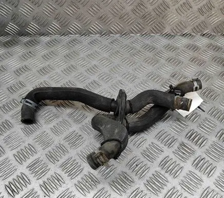 Audi e-tron Engine coolant pipe/hose 4KL819552A