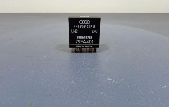 Audi A6 S6 C4 4A Other relay 441959257B