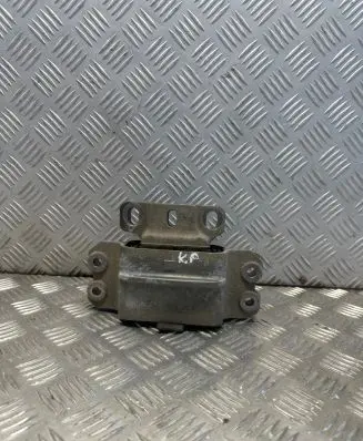 Volkswagen Golf V Engine mount bracket 1k0199555