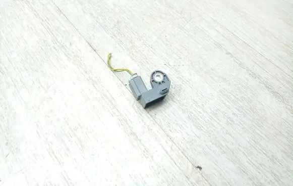 Peugeot 308 Airbag deployment crash/impact sensor 9660923480 608115800 09257BR101734