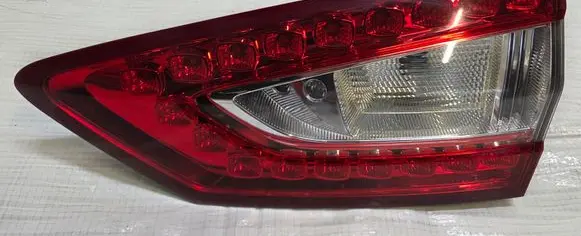 Ford Mondeo MK V Rear/tail lights DS73-13A602-GG