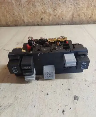 Volkswagen Golf V Comfort/convenience module 3C0937049AH 00955275 F005V00656
