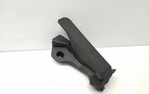 Volkswagen Tiguan Accelerator throttle pedal 1K1723505 6510100301