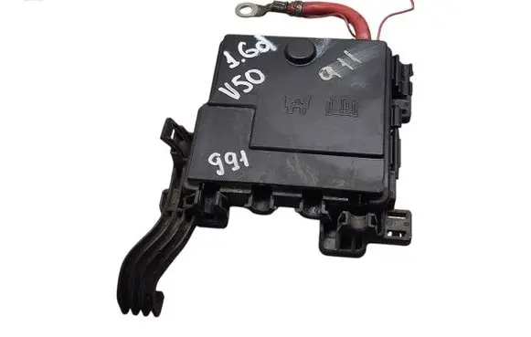 Volvo V50 Positive wiring loom 31300557 31300556 318994001