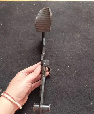 Citroen C4 I Brake pedal 9653940880