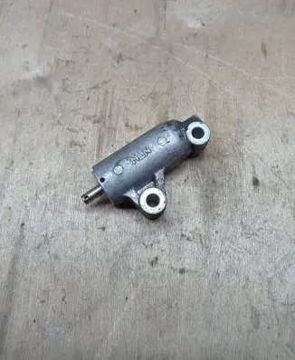 Mitsubishi L200 Timing belt/chain tensioner 