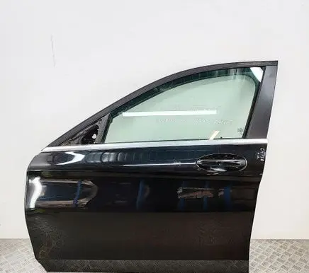 Mercedes-Benz C W205 Front door A2057200105