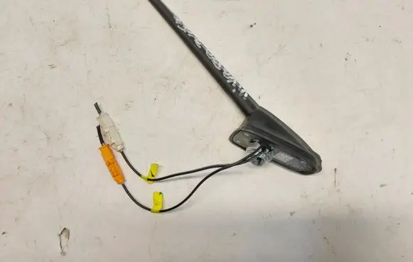 Opel Vivaro Aerial GPS antenna 9808547080JLK01