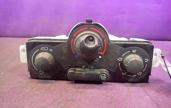 Renault Kangoo II Climate control unit 5N8440100