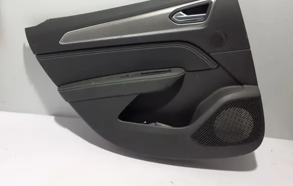 Renault Arkana Rear door card panel trim 829014828R