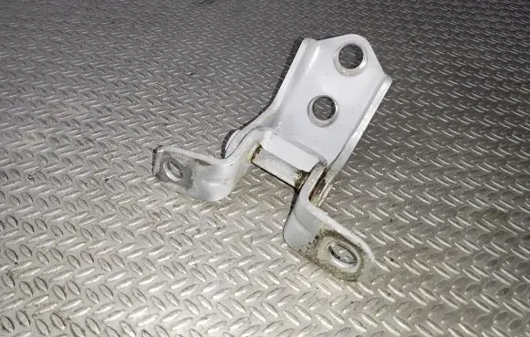 Mazda CX-7 Front door upper hinge