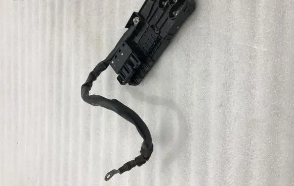 Mercedes-Benz E W211 Fuse box set 2115452301
