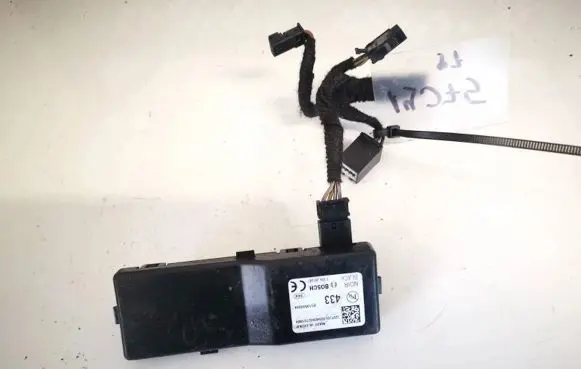 Antenna control unit