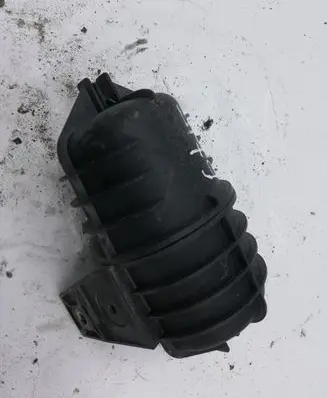 BMW 5 E60 E61 Vacuum air tank 11652247620 2247620