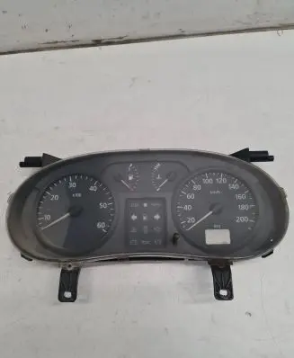 Opel Vivaro Speedometer (instrument cluster) 216501761 E92L2913