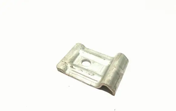 Battery bracket
