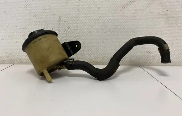 Nissan Almera N16 Power steering fluid tank/reservoir