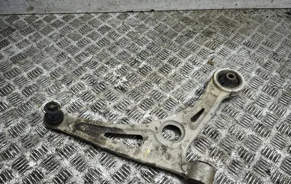 KIA Niro Front lower control arm/wishbone