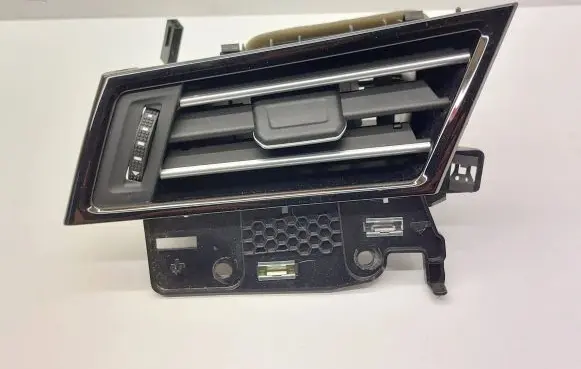 Volkswagen PASSAT B8 Dashboard side air vent grill/cover trim 3G1819701B 3G1819701