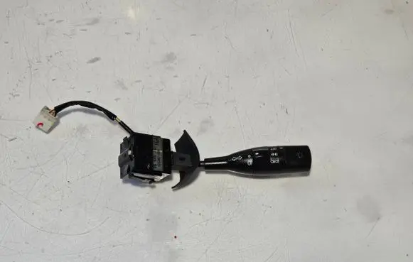 Chevrolet Epica Indicator stalk 96645161