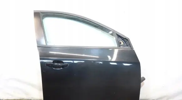 Chevrolet Cruze Front door