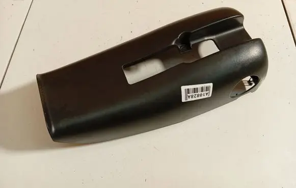 Volkswagen Polo IV 9N3 Steering wheel column trim 6q0858559AE