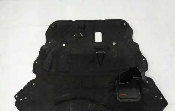 Opel Crossland X Engine splash shield/under tray LX6B7H460AB