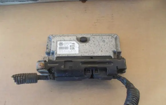 Seat Ibiza IV (6J,6P) Engine control unit/module 03C906024bk