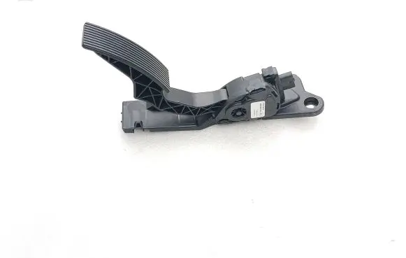 Mercedes-Benz GLE (W166 - C292) Accelerator throttle pedal A2923000100 Q004ZGS001 6PV93396663