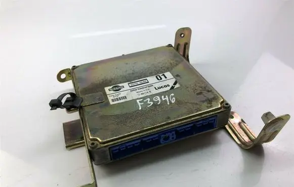 Nissan Primera Other control units/modules 2371070J64 F3946