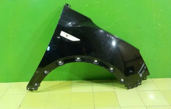 SsangYong Tivoli Fender PRZOD PRAWY