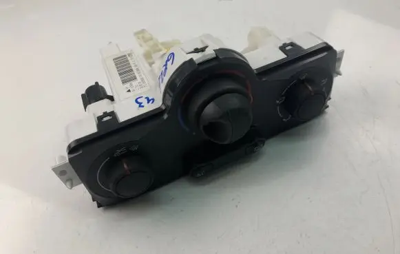 Renault Megane II Interior fan control switch 69420003