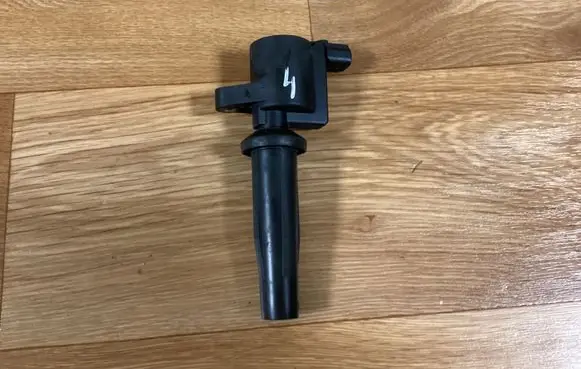 Ford Focus High voltage ignition coil 4M5G12A366BC 7106AA