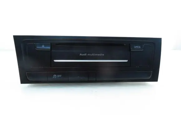 Audi A4 S4 B8 8K Navigation maps CD/DVD 8T1035652G