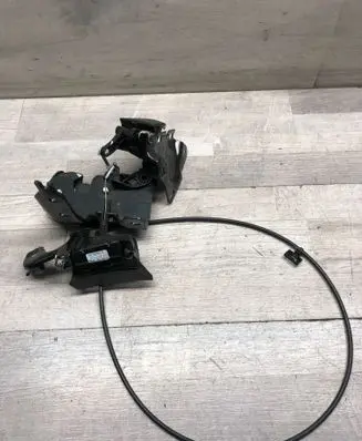Mercedes-Benz E W212 Seat back rest lock catch 2275009 A2129200672