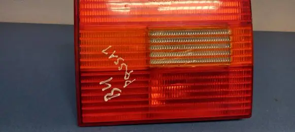 Volkswagen PASSAT B4 Rear/tail lights 3A9945259
